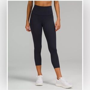 NWT Lululemon cropped wunder leggings